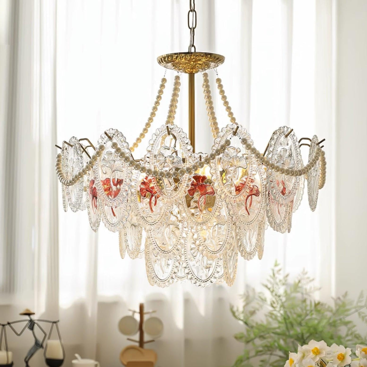 Vamader Chandelier Lustrous pearls
