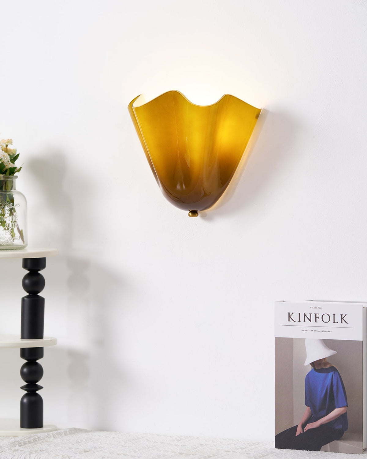 Renenielle Wall Lamp Soft Curves