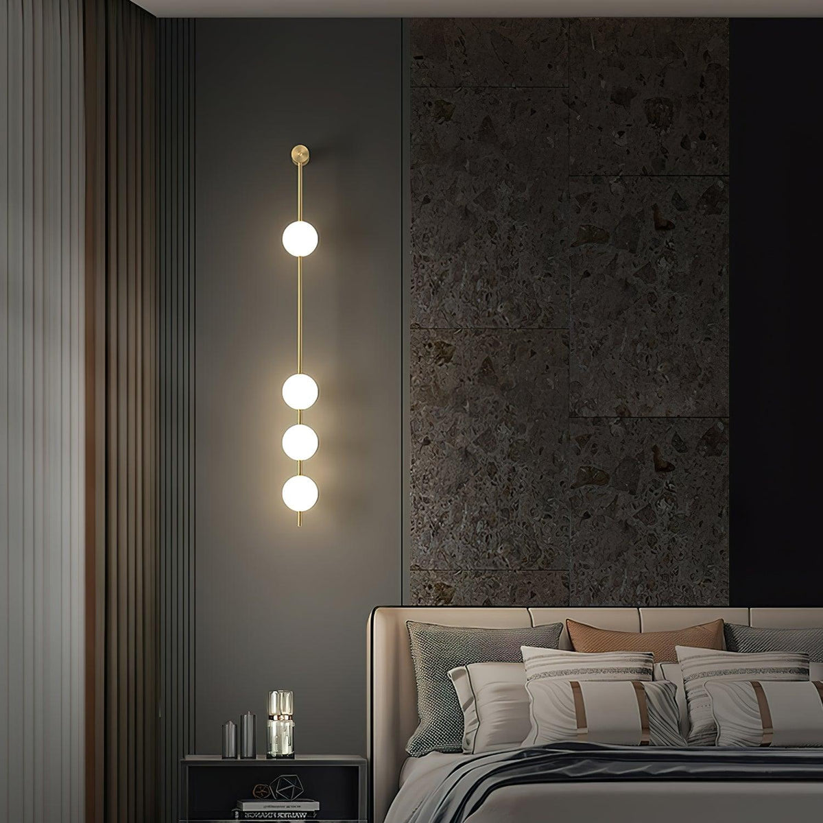 Bugogek Vertical Balls Wall Lamp