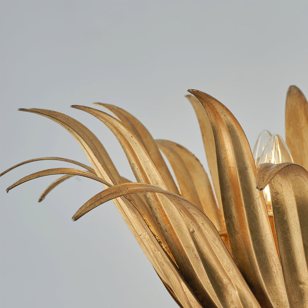 Selivaine Leaf Pendant Light