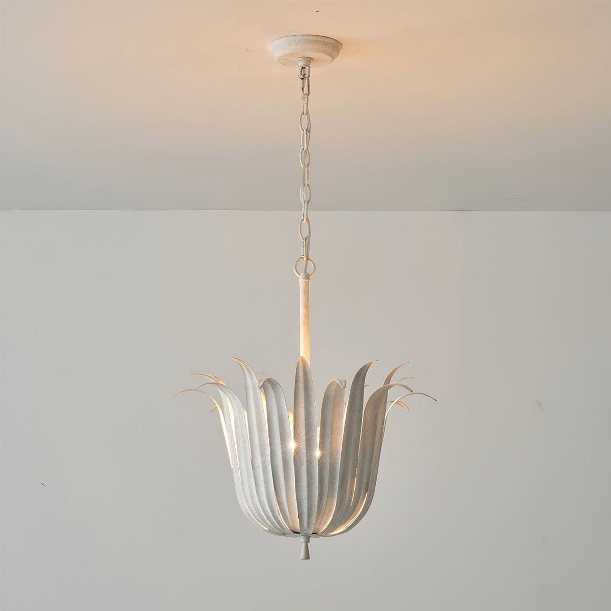 Selivaine Leaf Pendant Light