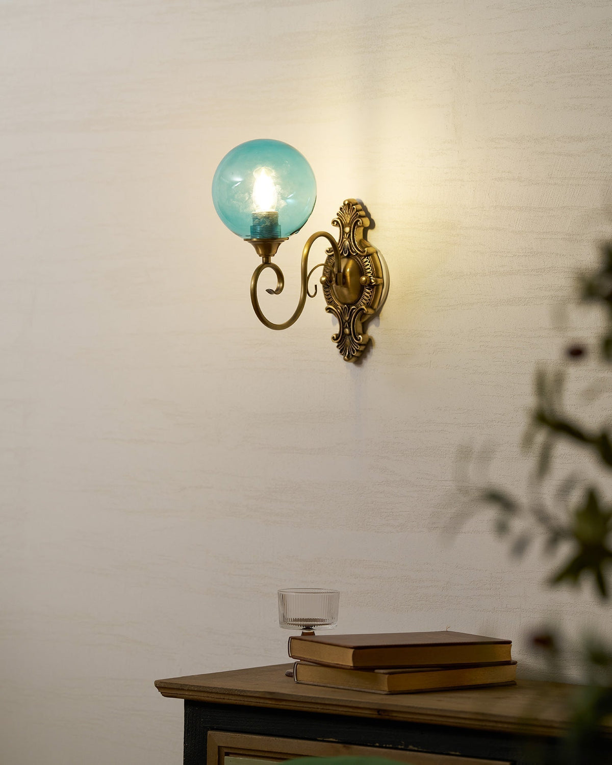 Miralaria Sconce Wall Lamp