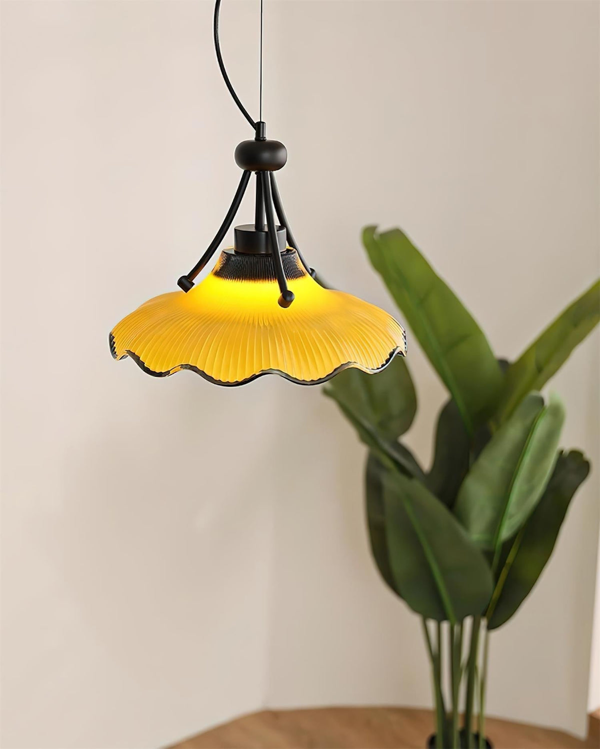 Vitrina Pendant Light