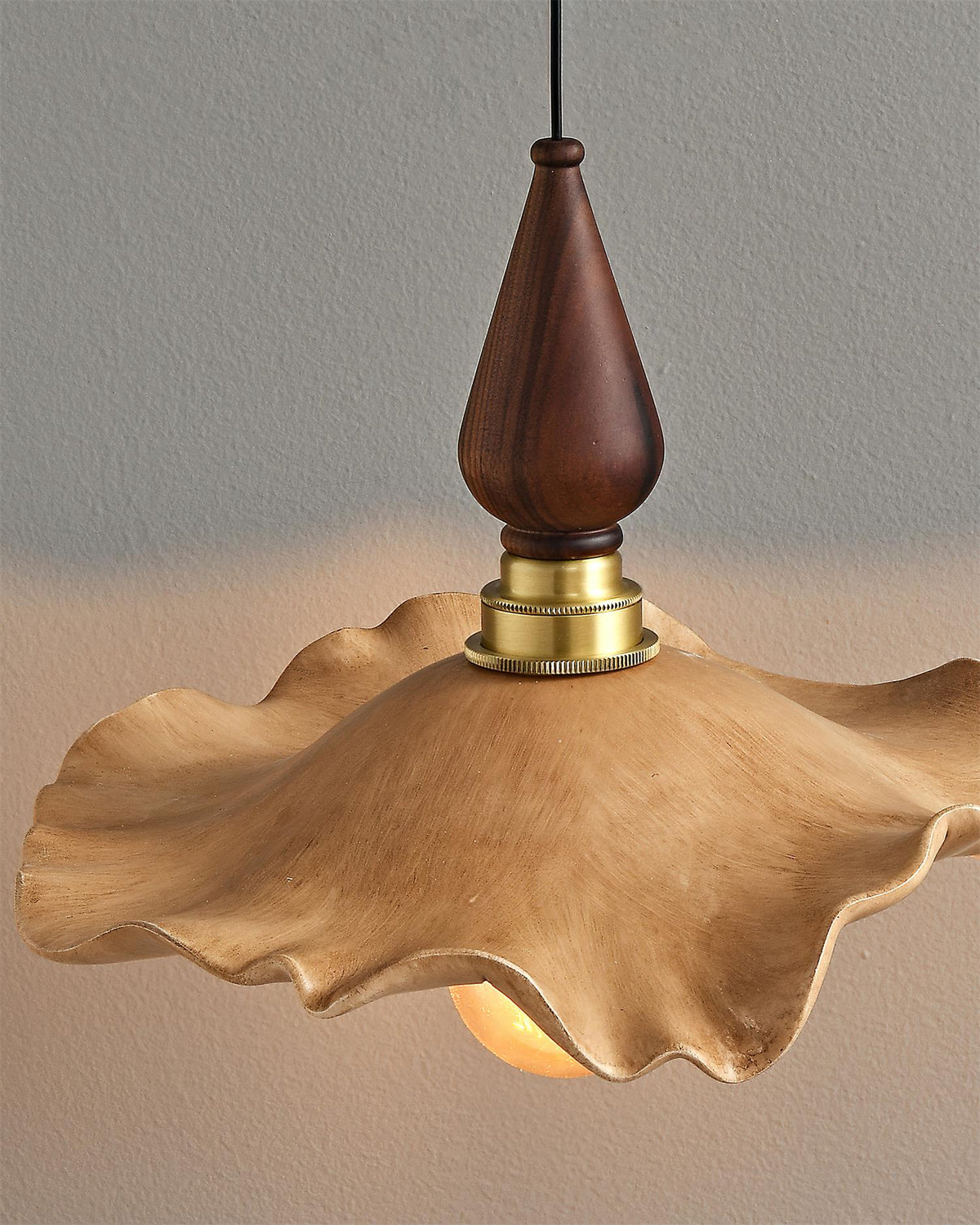Orelisaya Wavely Rippling Pendant Lamp