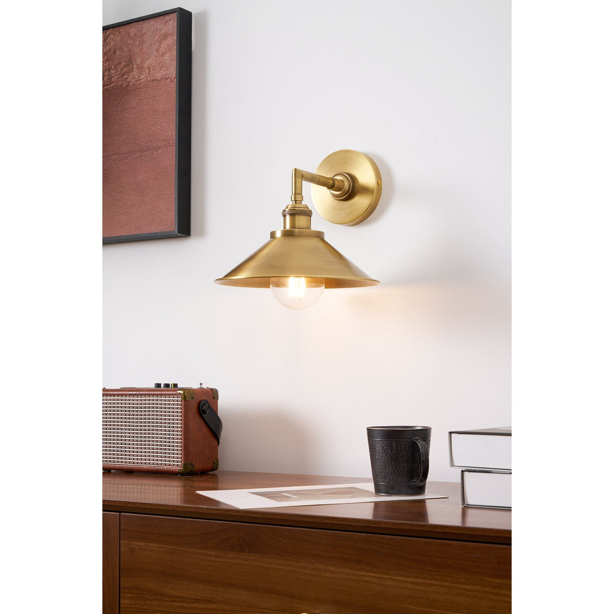 Osile Brass Wall Lamp
