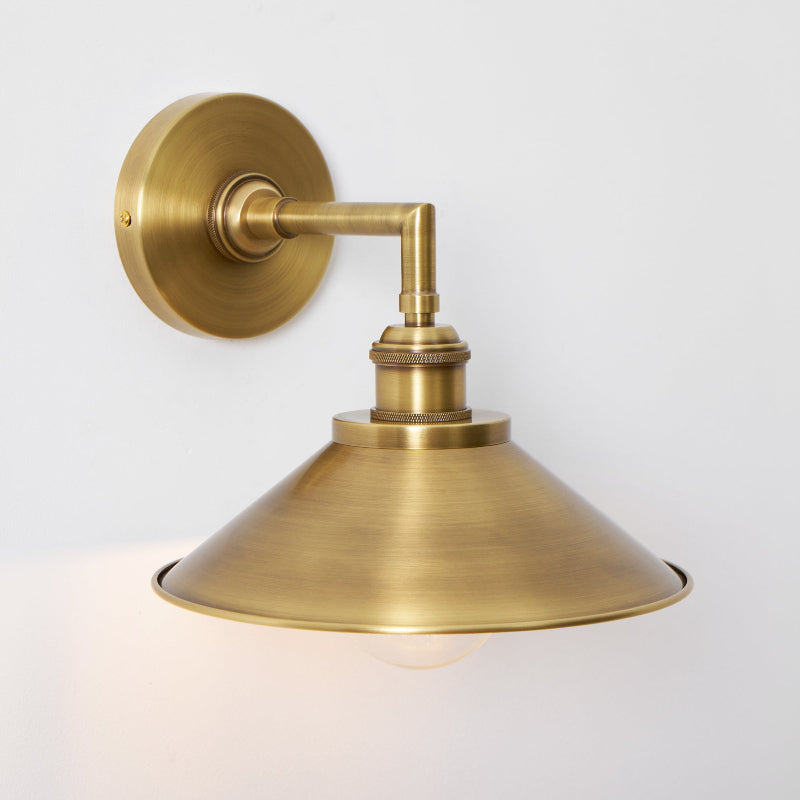 Osile Brass Wall Lamp