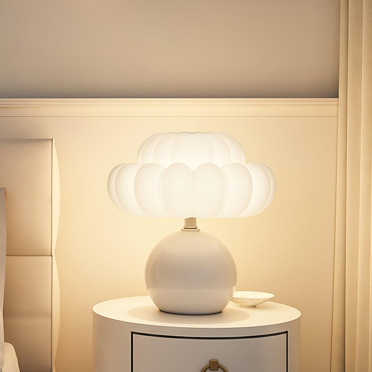 Elaeelle Table Lamp