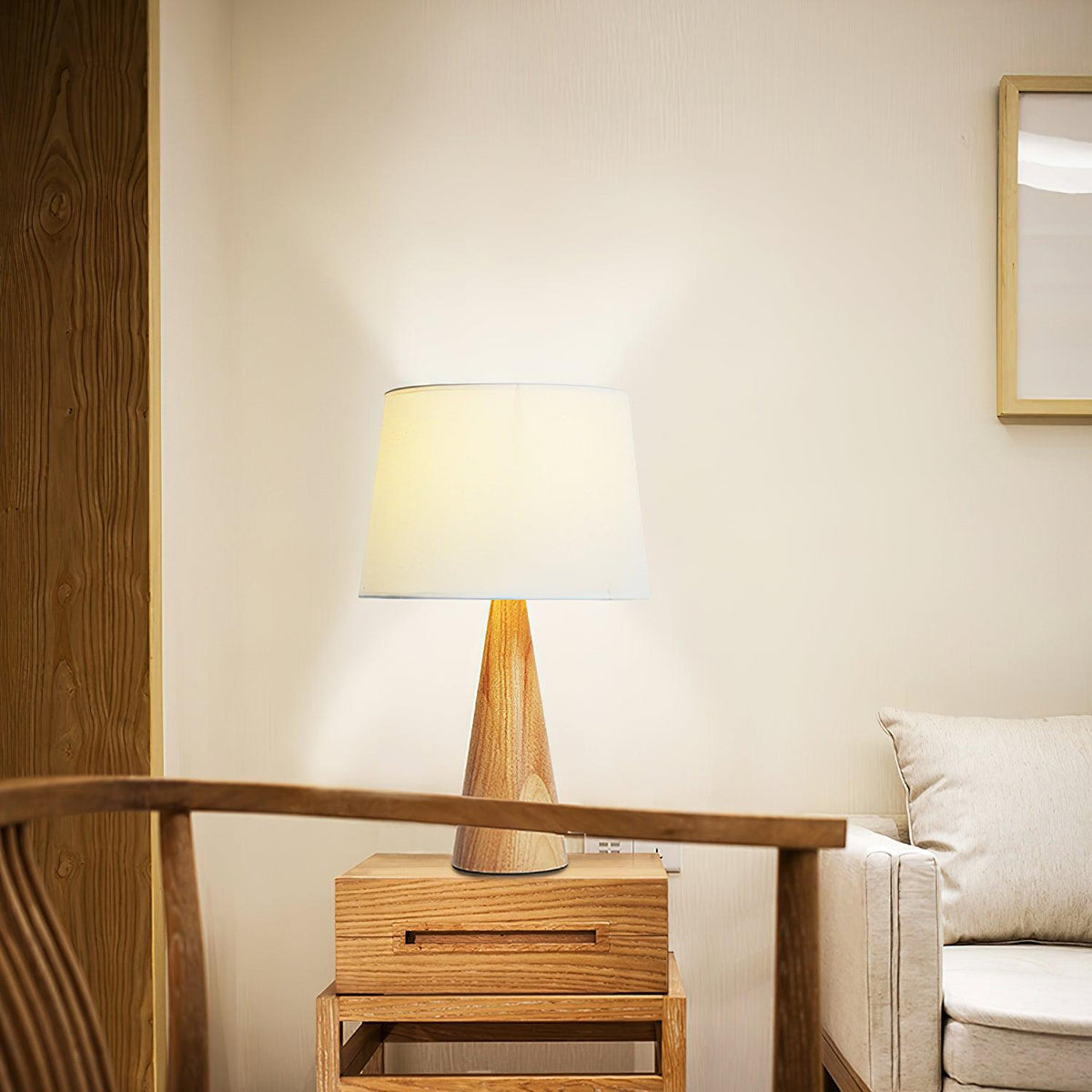 Aldalina Drift Wooden Vase Table Lamp