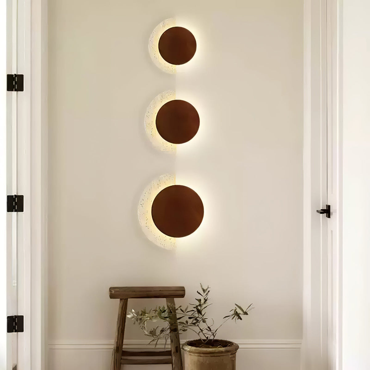 Crescent Halo Plug-in Wall Sconce