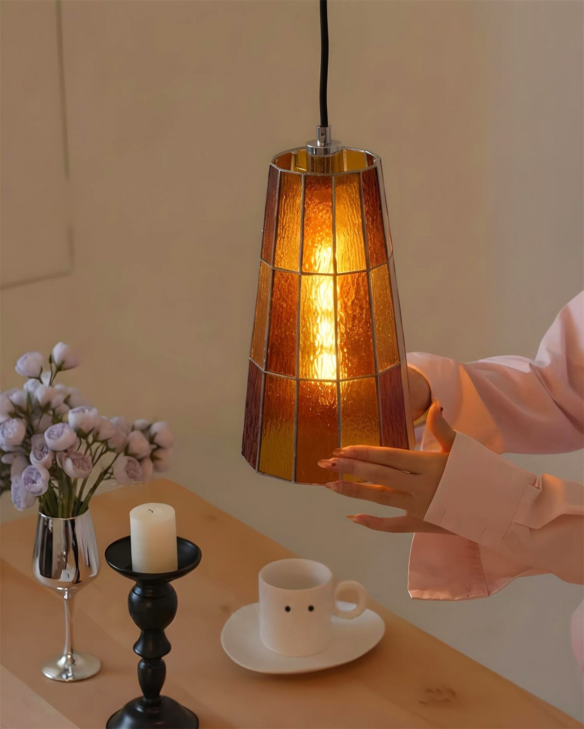Lanviro Glass Pendant Lamp