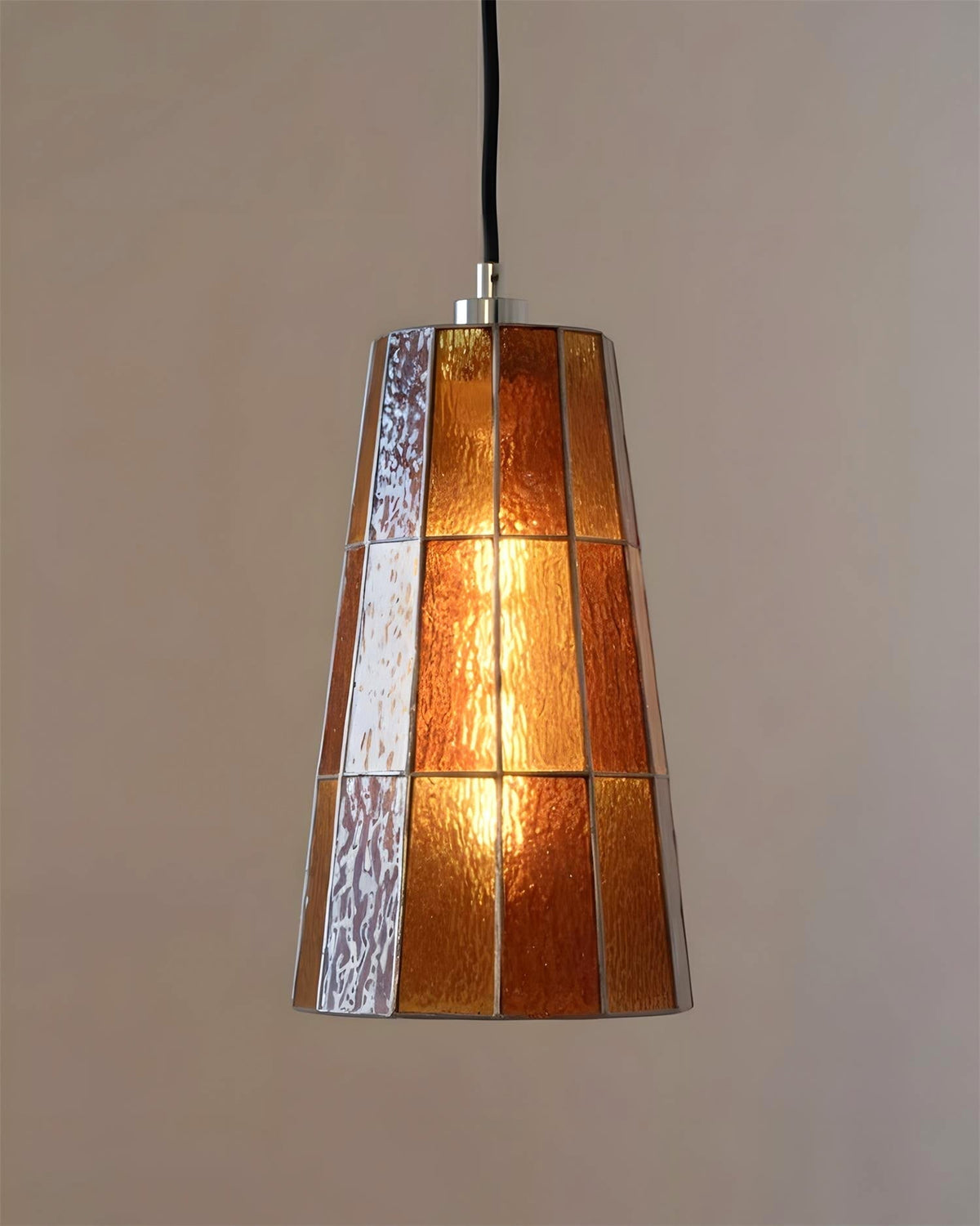 Lanviro Glass Pendant Lamp
