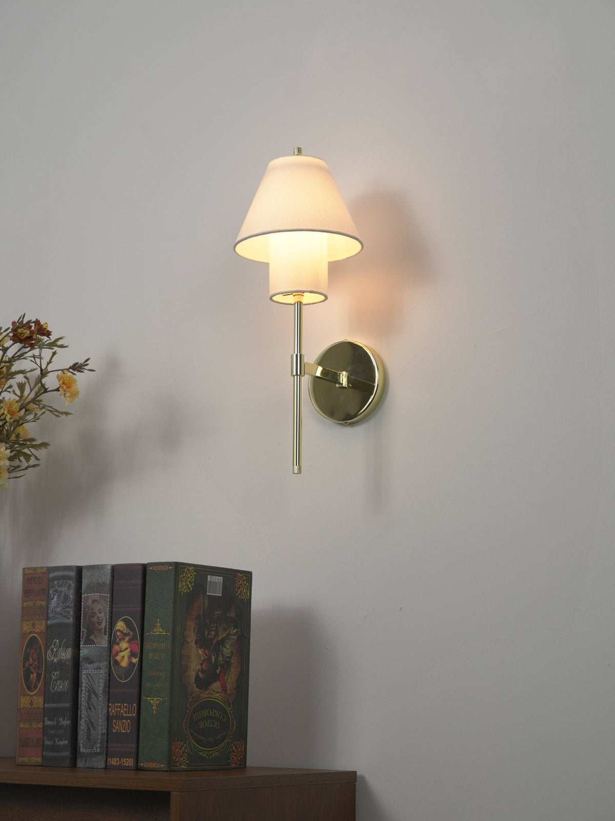 Viraeraria Wall Sconce