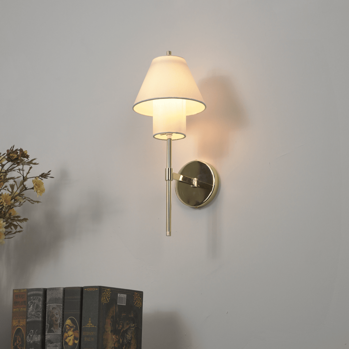 Viraeraria Wall Sconce
