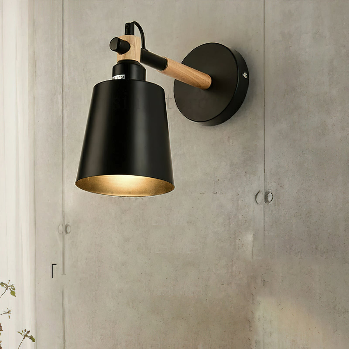 Teriisise Wall Lamp
