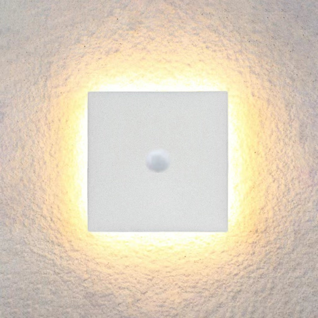Dori Minimalist Round/Square Outdoor Wall Lamp LED, Black/White-Relic Pieces